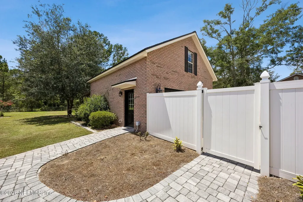 4270 Live Oak Lane Macclenny FL 32063