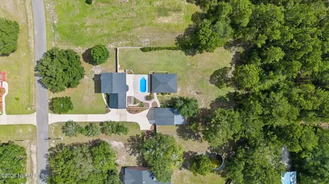 4270 Live Oak Lane Macclenny FL 32063