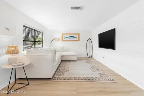 85 Dolphin Boulevard E Ponte Vedra Beach FL 32082