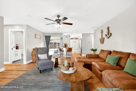 33 Riverside Lane Palm Coast FL 32164