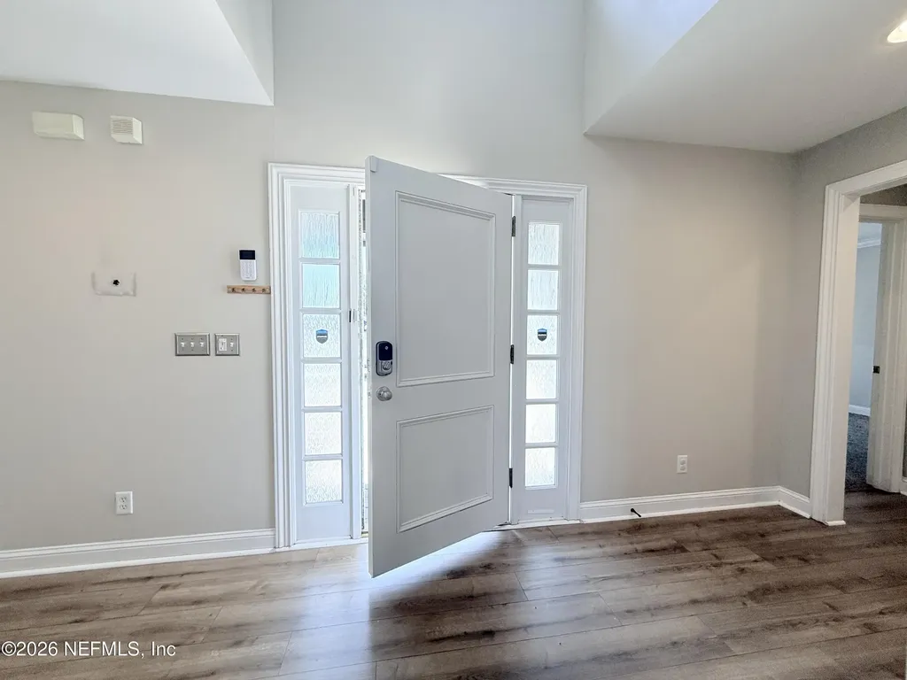 5511 La Moya Avenue Jacksonville FL 32210