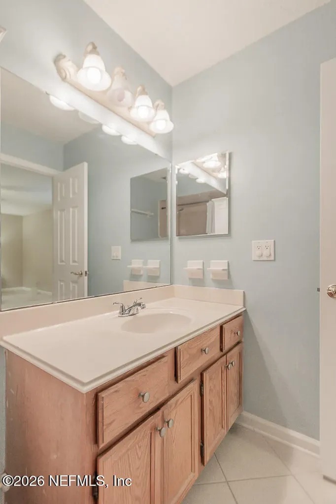 3653 Newcastle Creek Drive Jacksonville FL 32277
