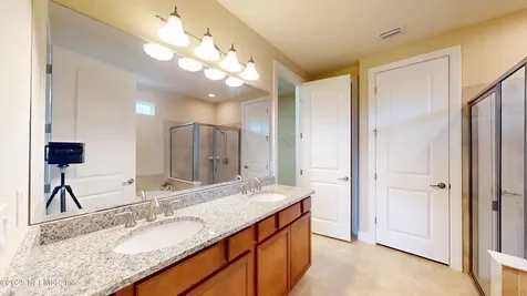 29 Lakefront Lane St. Augustine FL 32095