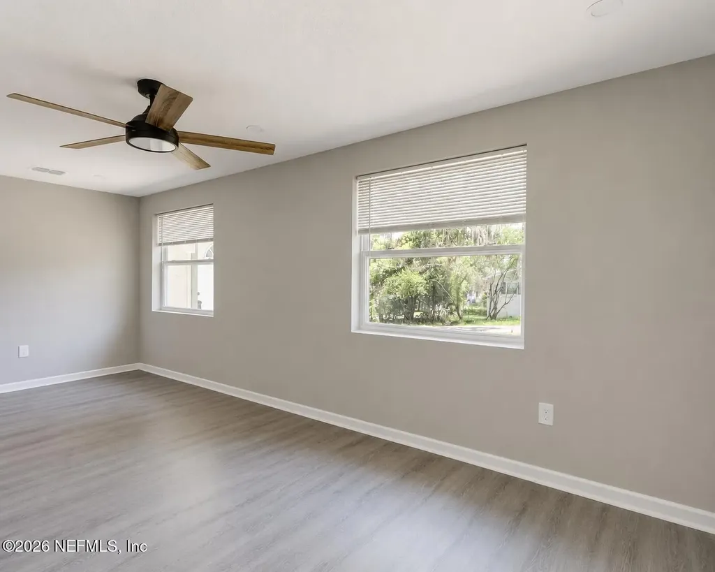 9762 Bayview Avenue Jacksonville FL 32208