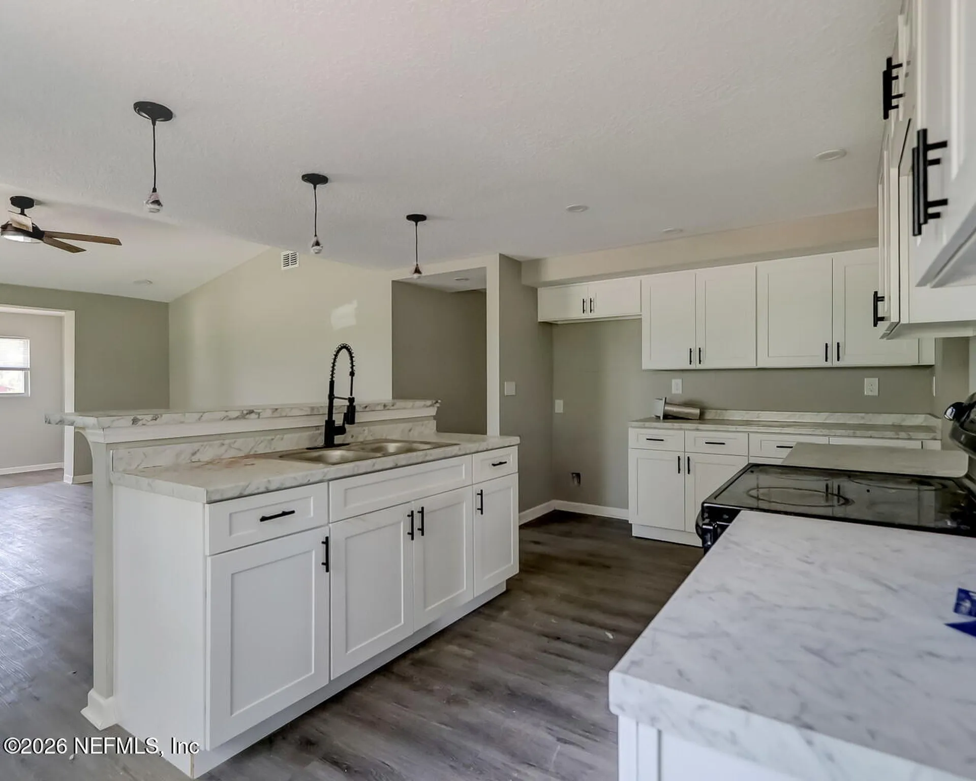 9762 Bayview Avenue Jacksonville FL 32208