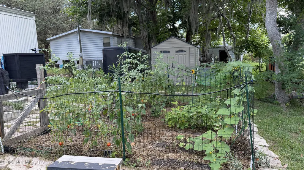 112 Violet Circle Interlachen FL 32148