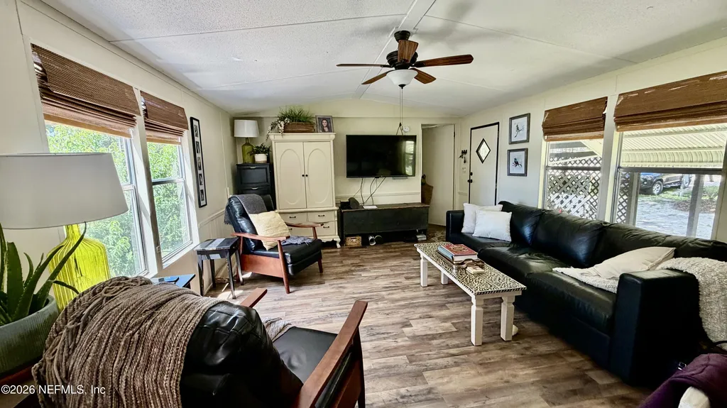 112 Violet Circle Interlachen FL 32148