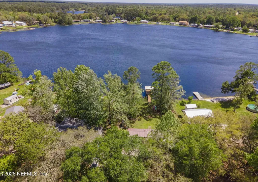 112 Violet Circle Interlachen FL 32148