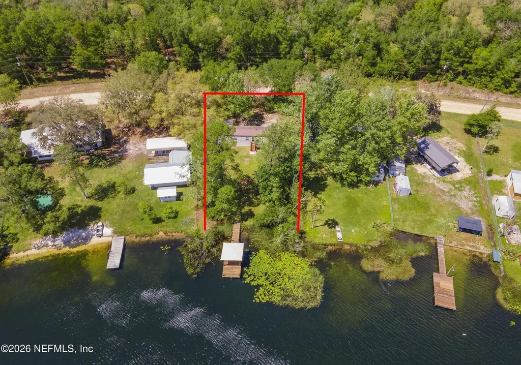 112 Violet Circle Interlachen FL 32148