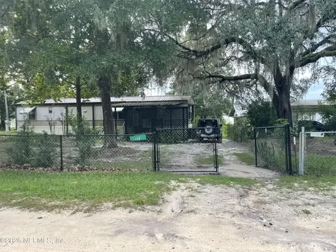 112 Violet Circle Interlachen FL 32148
