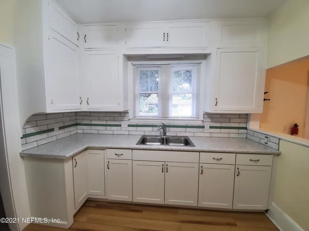 3680 Rosemary Street Jacksonville FL 32207
