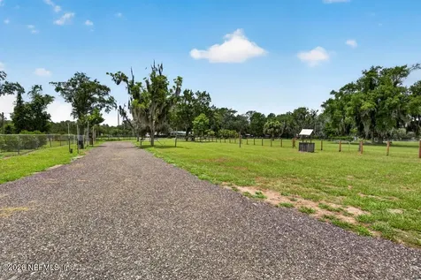 254 Old Woods Road Interlachen FL 32148