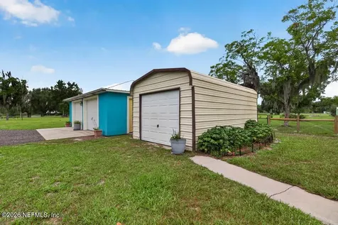 254 Old Woods Road Interlachen FL 32148