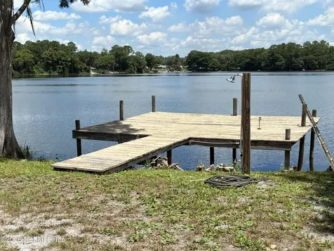 254 Old Woods Road Interlachen FL 32148