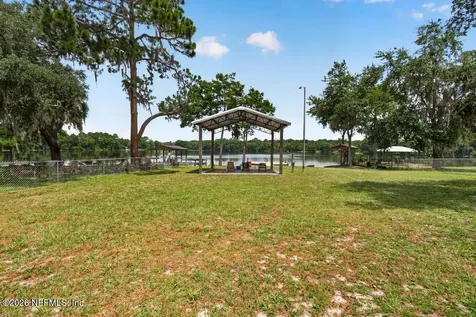 254 Old Woods Road Interlachen FL 32148