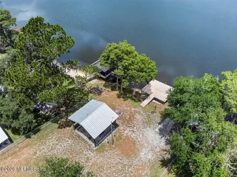 254 Old Woods Road Interlachen FL 32148