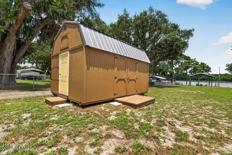 254 Old Woods Road Interlachen FL 32148