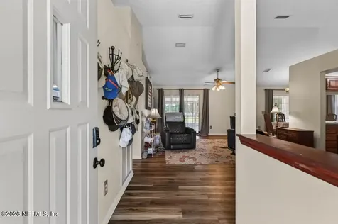 254 Old Woods Road Interlachen FL 32148