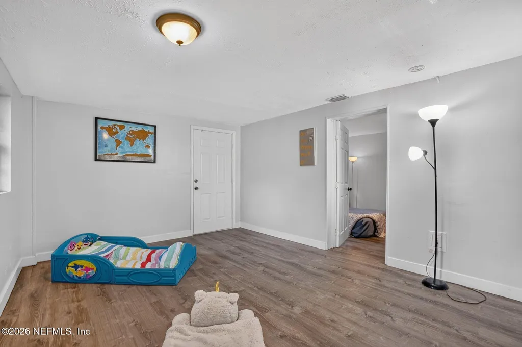 6751 Perry Street Jacksonville FL 32208