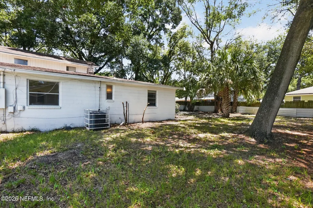 6751 Perry Street Jacksonville FL 32208