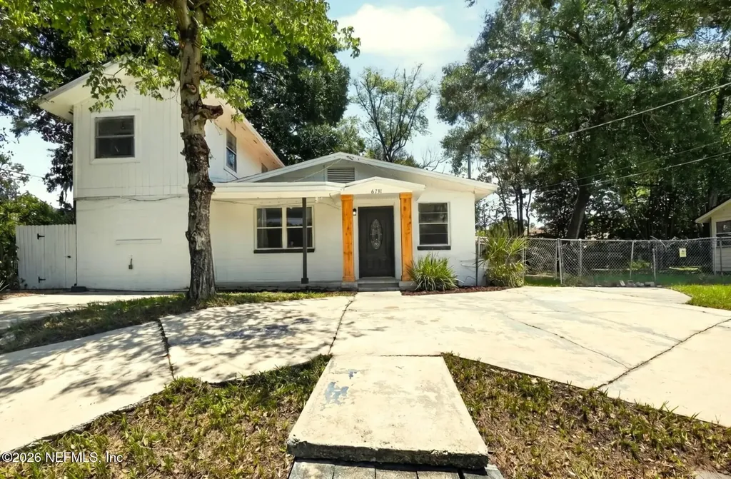 6751 Perry Street Jacksonville FL 32208