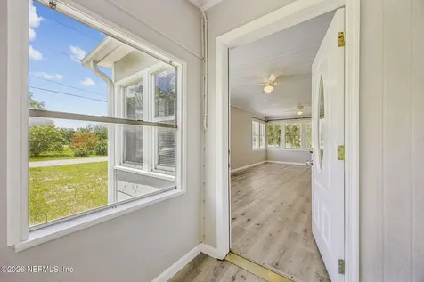173 W Mciver Avenue Macclenny FL 32063