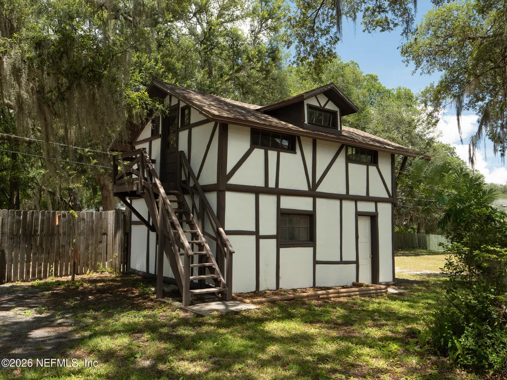 121 Serena Circle Melrose FL 32666
