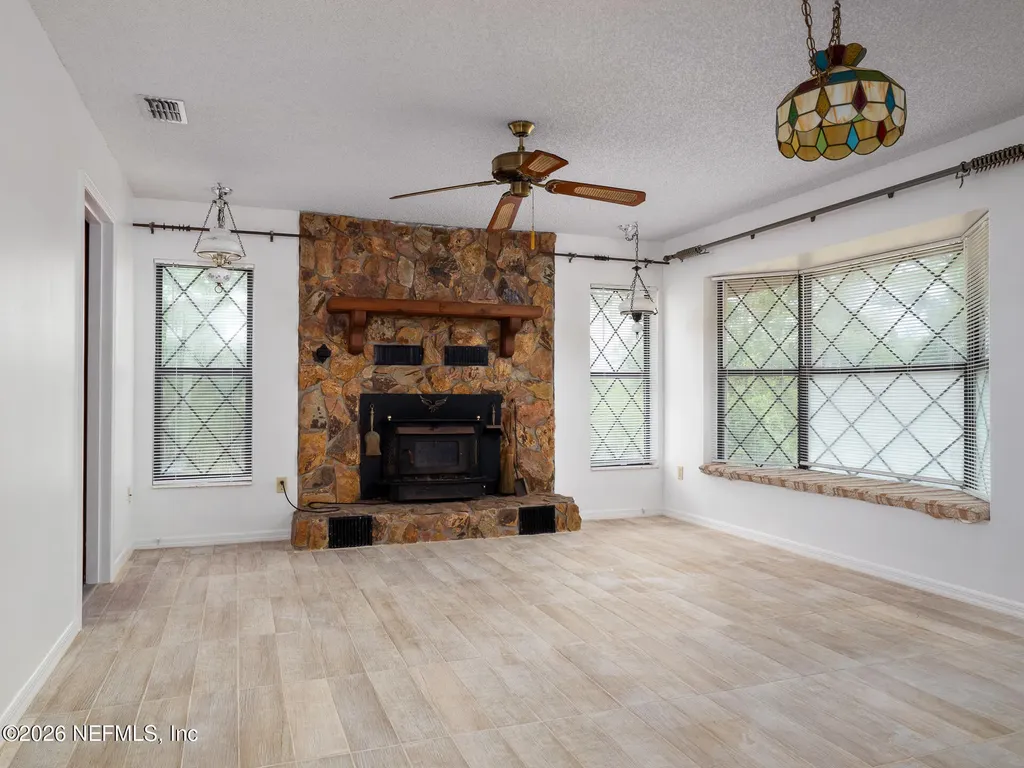 121 Serena Circle Melrose FL 32666
