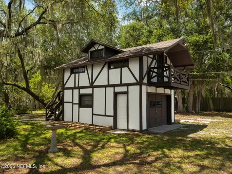 121 Serena Circle Melrose FL 32666