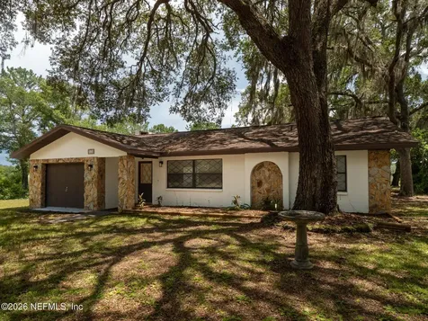 121 Serena Circle Melrose FL 32666