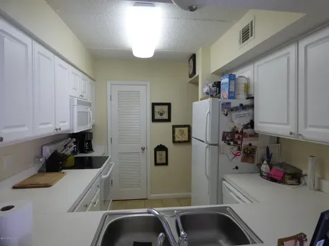 3401 Townsend Boulevard Jacksonville FL 32277