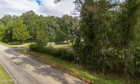 590 Palmetto Bluff Road Palatka FL 32177