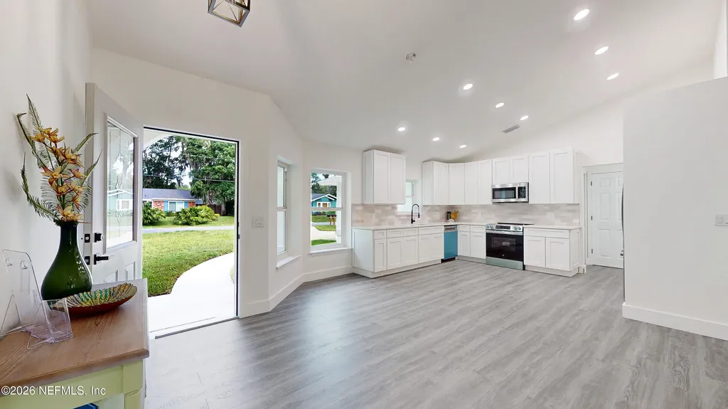 119 Drake Road St. Augustine FL 32086