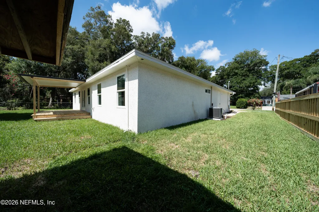 119 Drake Road St. Augustine FL 32086