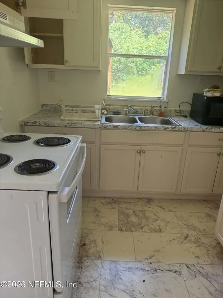 125 Tanner Terrace Palatka FL 32177
