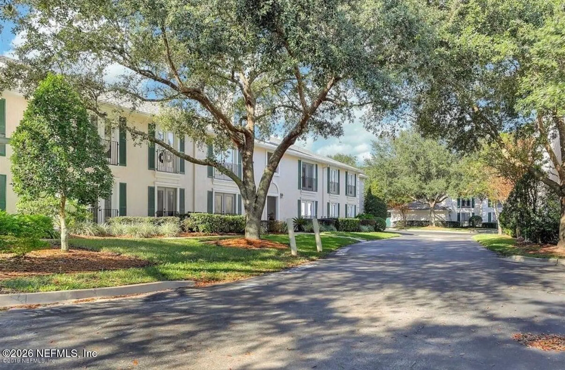 13715 Richmond Park Drive N Jacksonville FL 32224