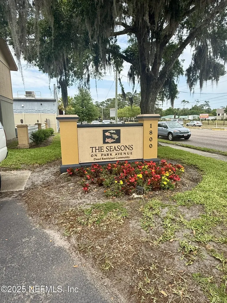 1800 Park Avenue Orange Park FL 32073