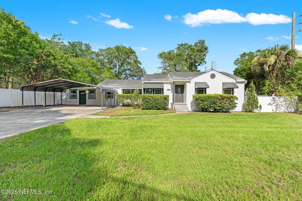 9768 S Jupiter Court S Jacksonville FL 32246