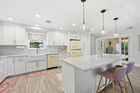 1911 Tanglewood Road Jacksonville Beach FL 32250