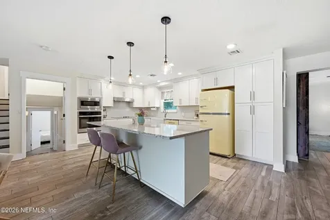 1911 Tanglewood Road Jacksonville Beach FL 32250