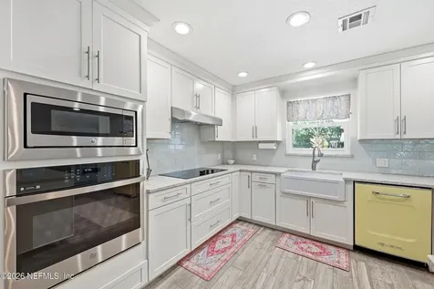 1911 Tanglewood Road Jacksonville Beach FL 32250
