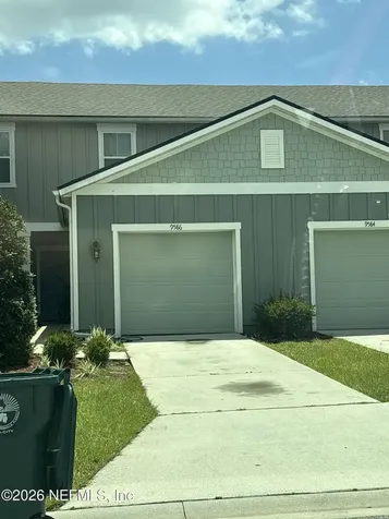 9586 Star Drive Jacksonville FL 32256