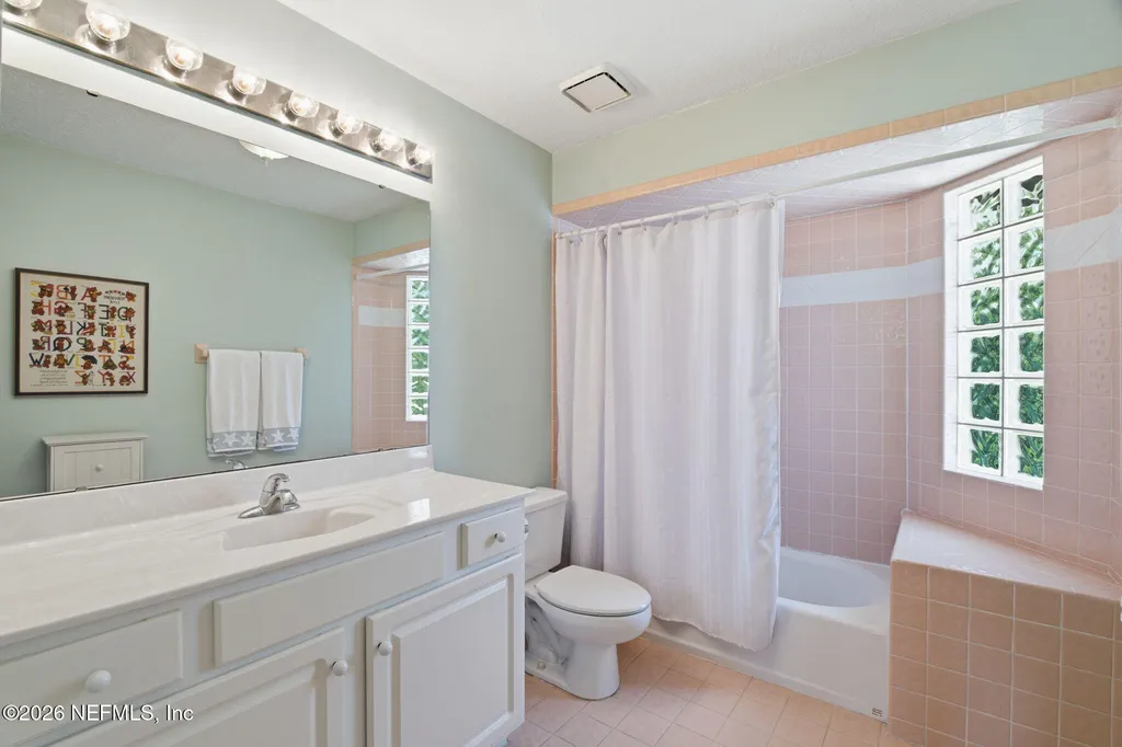 33 Monterey Street Ponte Vedra Beach FL 32082