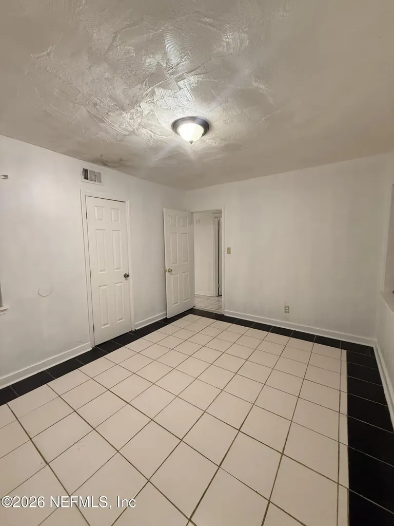 5219 Anchor Avenue Jacksonville FL 32244