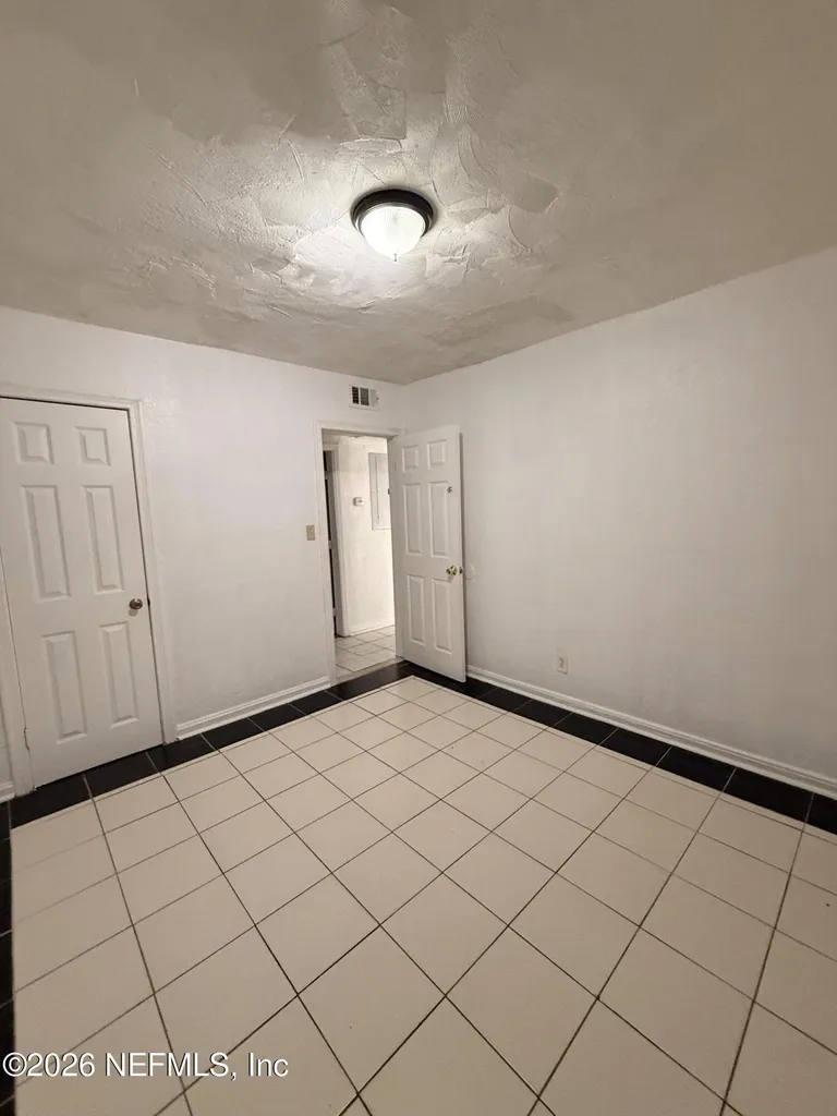 5219 Anchor Avenue Jacksonville FL 32244