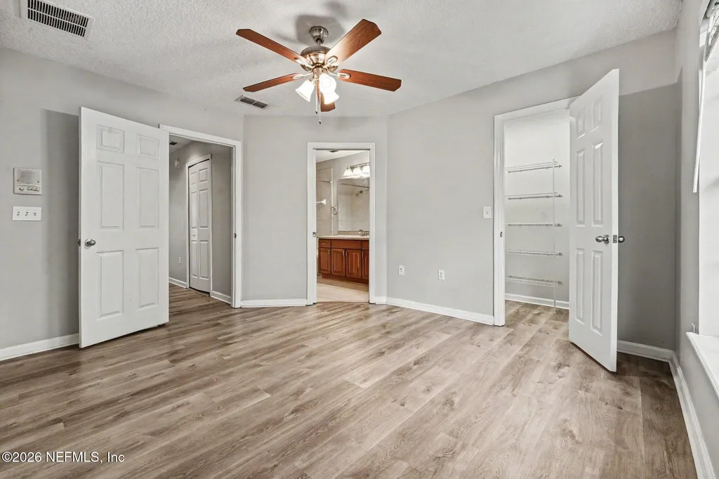 1517 Fieldview Drive Jacksonville FL 32225