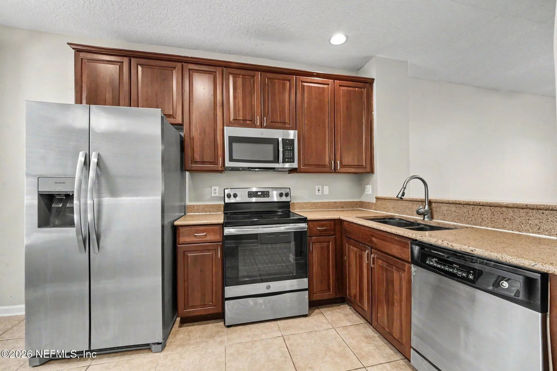 1517 Fieldview Drive Jacksonville FL 32225