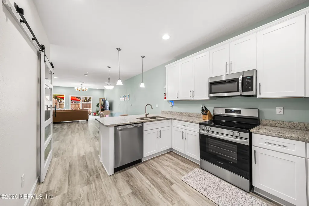 820 5th Avenue S Jacksonville Beach FL 32250