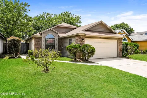 3846 Union Pacific Drive E Jacksonville FL 32246