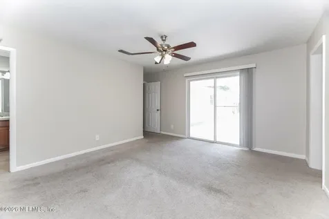 8251 Vermanth Road Jacksonville FL 32211
